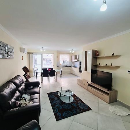 Mela Apartment 1 세인트폴스베이 외부 사진